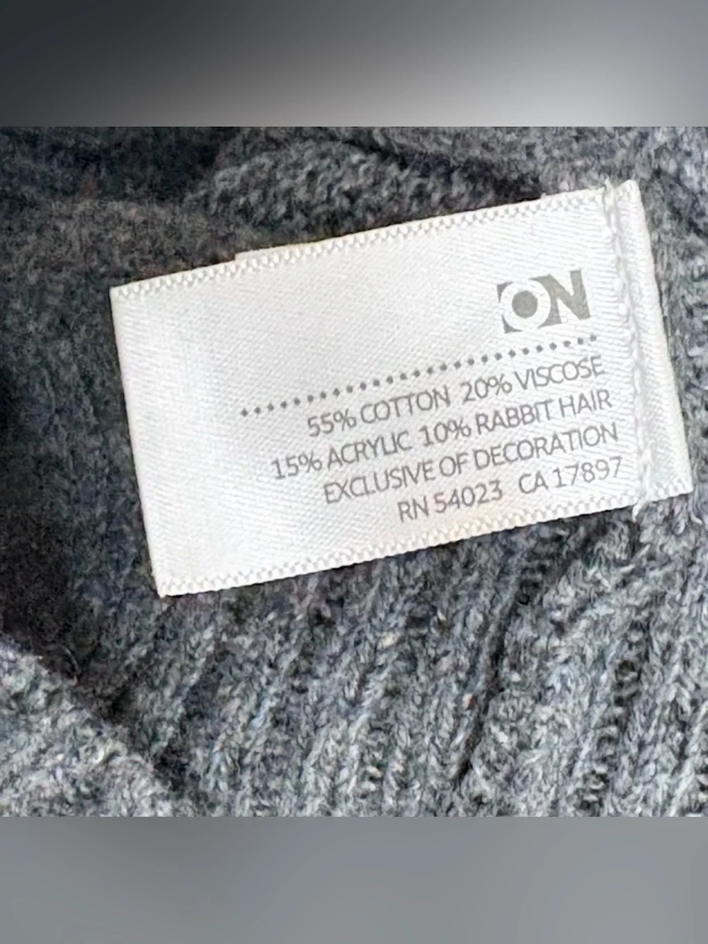 Old Navy Gray White Argyle Button Front Round Neck Knit Cardigan Sweater L